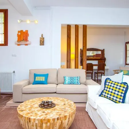 빌라 Willow Sea View Villa, 크리오피지