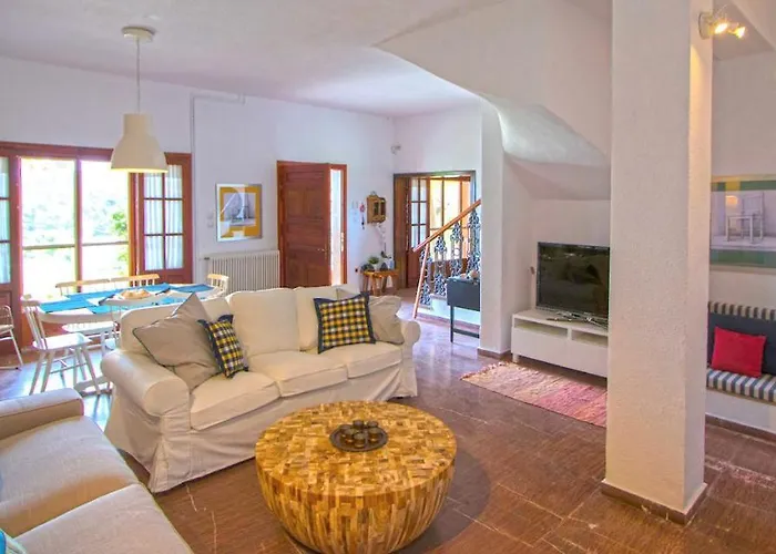 Willow Sea View Villa, Vila